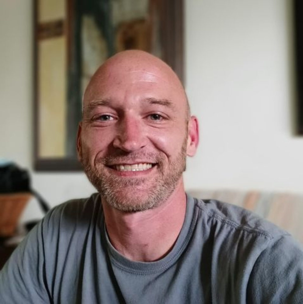 Meet your Posher, Robbie